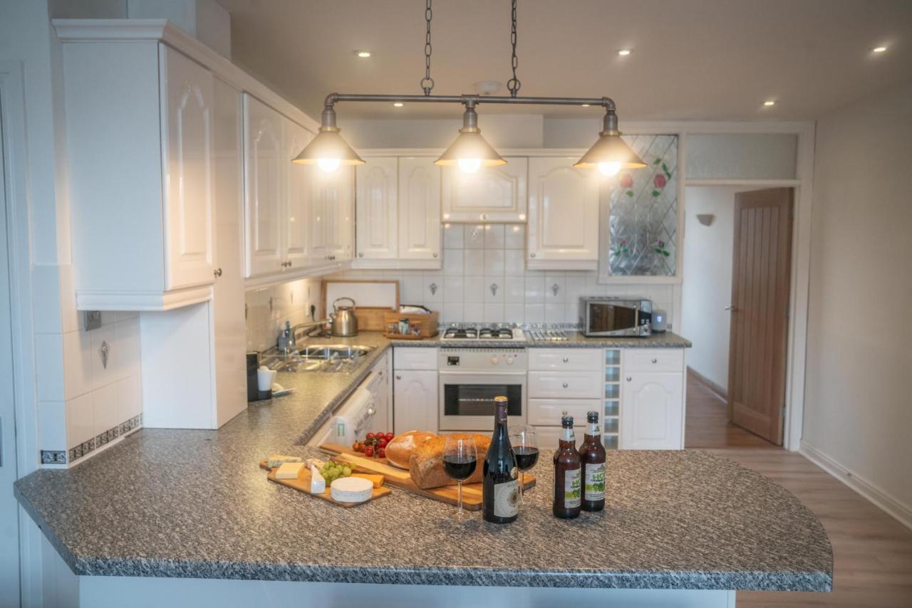 The Haven Keswick - Spacious Central Apartment Bagian luar foto